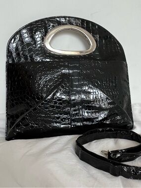 Black 90s PVC embossed croc handbag with large oval metal handle